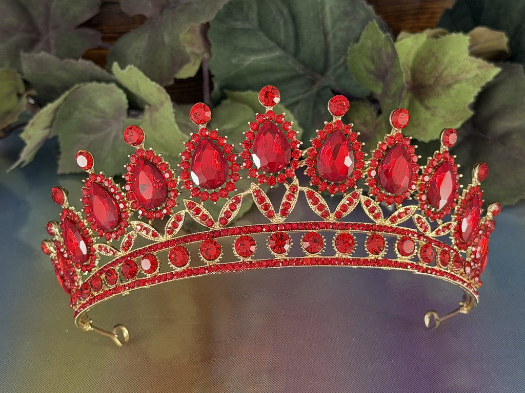 Full Ruby Red Teardrop Tiara | Quinceañera and Gala